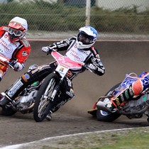 Wyścig III - Denis Gizatullin (biały), Sebastian Ułamek (niebieski) i Adrian Gomólski (czerwony)