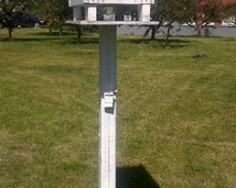 Stacja meteorologiczna z aparatem solarygraficznym.