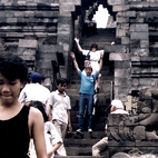 Kontrakty - Indonezja świątynia Borobudur