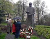 1 Maja 2021 pod pomnikiem Ignacego Daszyńskiego w Warszawie 