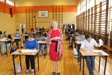 Uczniowie w czasie testu.