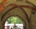 brama wjazdowa - gotyckie sklepienie