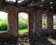 Ruiny domu w Dzięcielcu