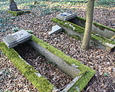 Nagrobki na ewangelickim cmentarzu w Bychowie