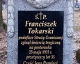 Odnowiony nagrobek Franciszka Tokarskiego