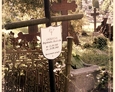 Damnica - cmentarz komunalny (jeden z krzyży wykonanych z metalowych rur)