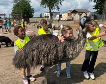 Dzieci z Oddziału Przedszkolnego wzięły udział w warsztatach edukacyjnych „Od ziarenka do bochenka”