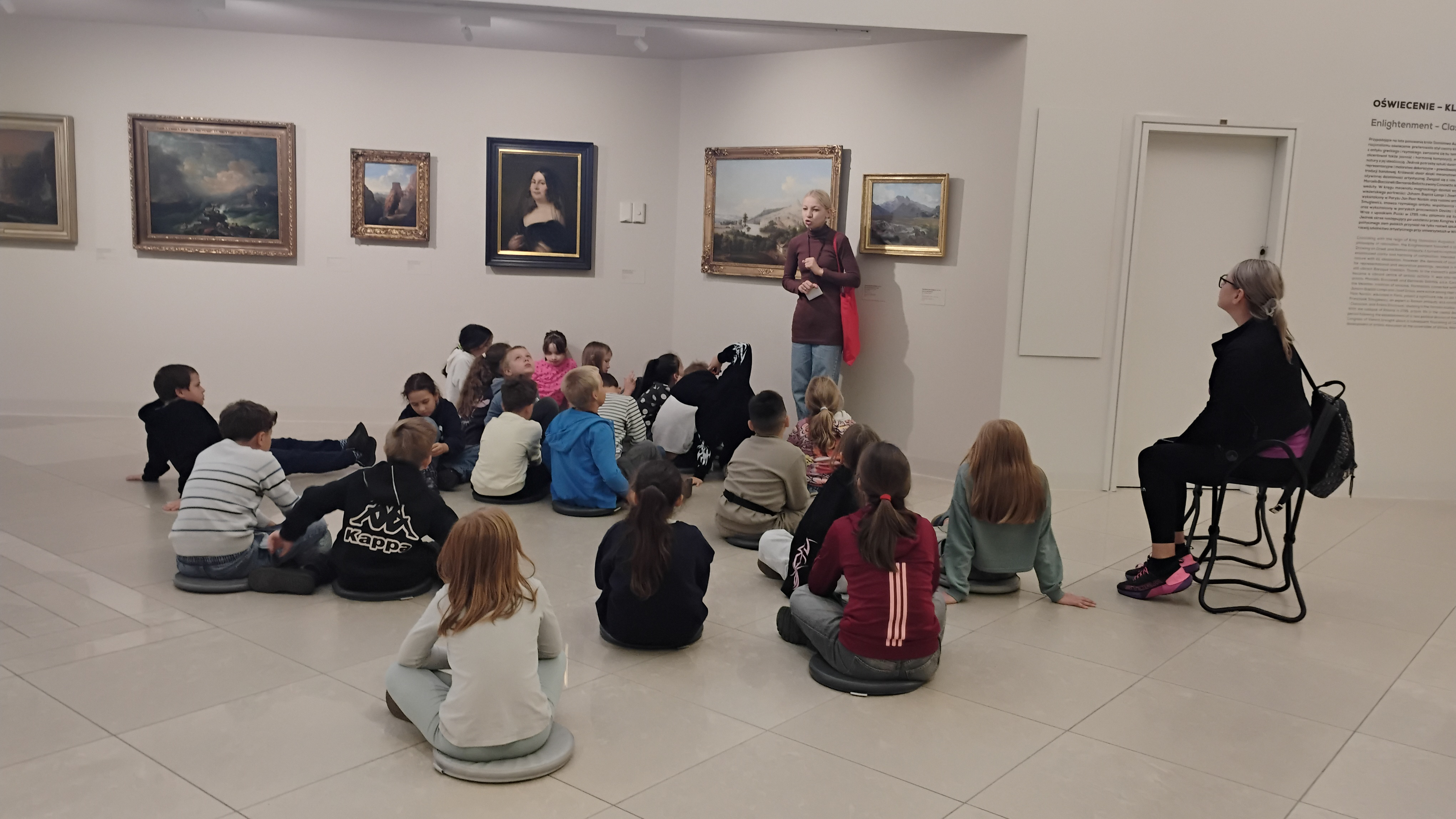 Klasa 3a wybrała się na lekcję muzealną do Muzeum Narodowego w Poznaniu