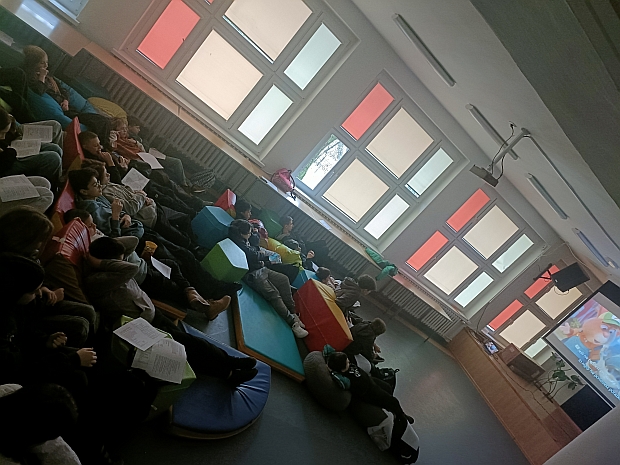 Relacja z pierwszego szkolnego seansu filmowego w języku angielskim – 02.12.2025 r.